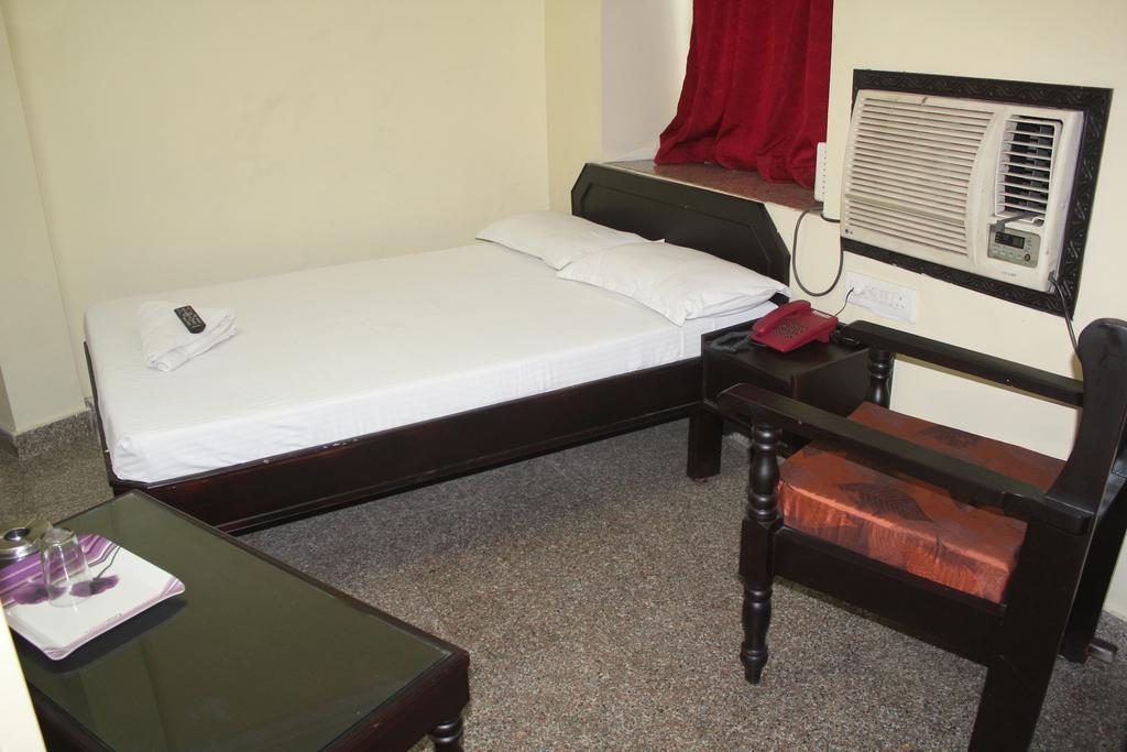 Hotel Vijayabhanu Visakhapatnam Cameră foto